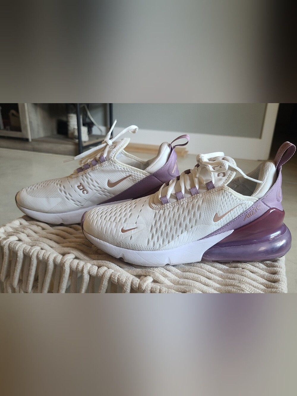 Nike Air Max 270 - Summit White Bronze / Amethyst Wave.